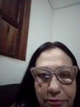 Snapshot of catdool chatting on 10-12-25, 01:04 catdool online show from 10-12-25, 01:04