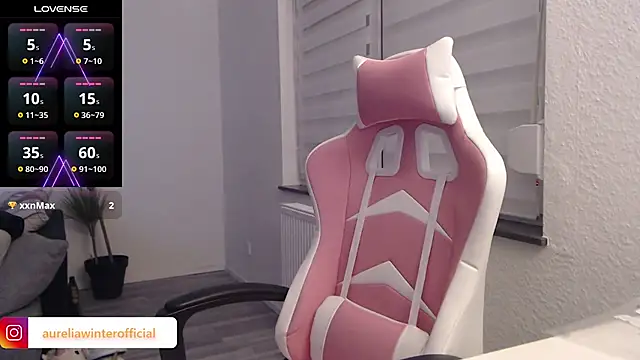 AureliaWinter online show from 01-31-25, 06:36