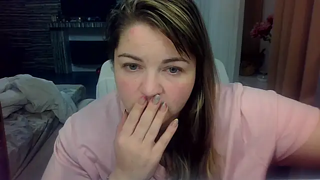 cute  cherry online show from 03-12-26, 08:59