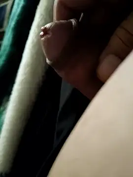 Rubens2431 online show from 03-10-26, 03:50