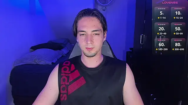 Snapshot of Alex_smith00 chatting on 10-01-25, 11:22 Alex smith00 online show from 10-01-25, 11:22