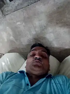 RandomSitcom online show from 04-21-26, 06:44