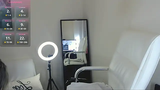 Tilly Eliot online show from 03-15-25, 05:37