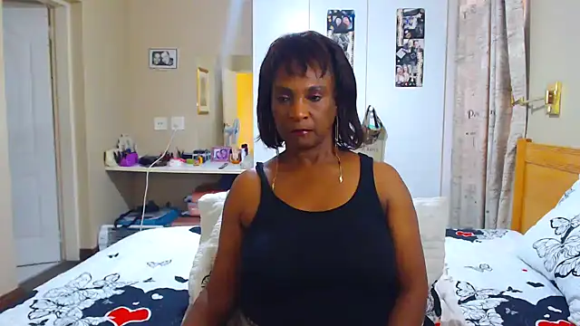 Snapshot of Hotgrannyx chatting on 02-23-25, 12:48 Hotgrannyx online show from 02-23-25, 12:48