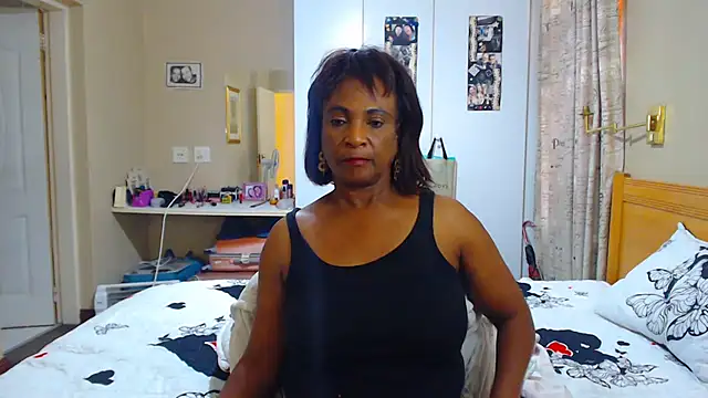 Snapshot of Hotgrannyx chatting on 03-08-25, 12:52 Hotgrannyx online show from 03-08-25, 12:52