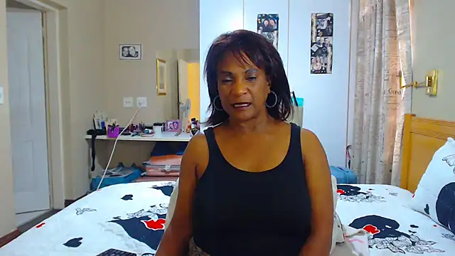 Snapshot of Hotgrannyx chatting on 03-12-25, 12:36 Hotgrannyx online show from 03-12-25, 12:36