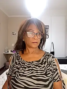 Snapshot of Hotgrannyx chatting on 09-17-25, 08:38 Hotgrannyx online show from 09-17-25, 08:38