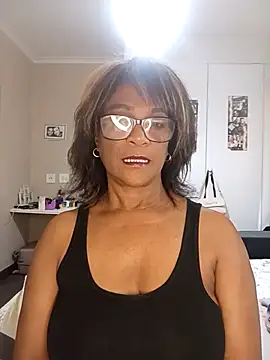 Snapshot of Hotgrannyx chatting on 09-22-25, 09:55 Hotgrannyx online show from 09-22-25, 09:55