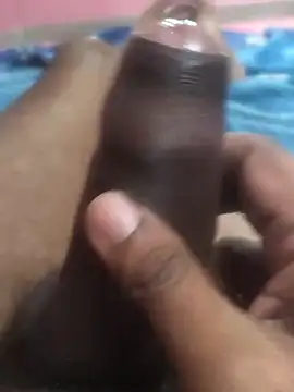 omar23121 online show from 01-19-25, 07:58