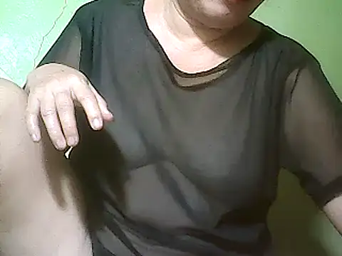 Snapshot of SoSweetPearl chatting on 02-16-25, 06:43 SoSweetPearl online show from 02-16-25, 06:43