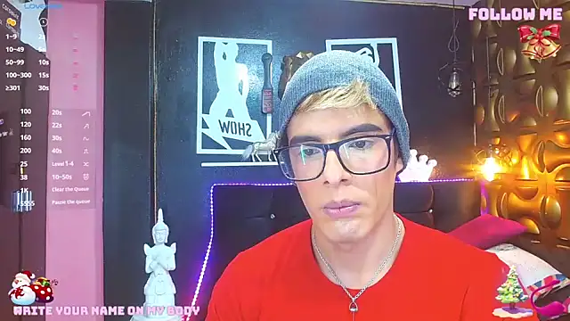 Snapshot of angel_sexyevil chatting on 01-04-25, 12:38 angel sexyevil online show from 01-04-25, 12:38