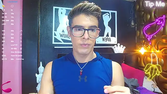 Snapshot of angel_sexyevil chatting on 01-17-25, 12:21 angel sexyevil online show from 01-17-25, 12:21