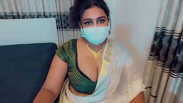 Snapshot of SonY_CaM chatting on 06-12-26, 09:30 SonY CaM online show from 06-12-26, 09:30