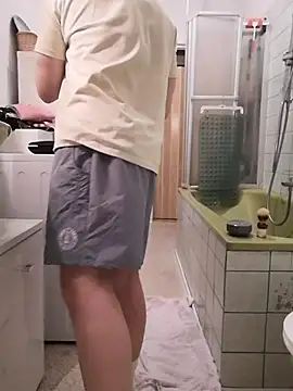 Snapshot of Bblfgbb chatting on 02-08-26, 11:19 Bblfgbb online show from 02-08-26, 11:19