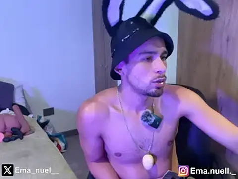 Emanuell   online show from 04-05-26, 05:04