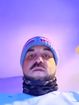 Snapshot of Jewfish420 chatting on 12-23-24, 03:50 Jewfish420 online show from 12-23-24, 03:50