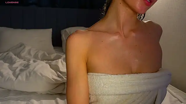 Danielle Thomas online show from 04-23-26, 11:18