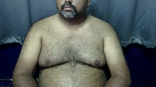 Snapshot of hairysubcub_70 chatting on 05-07-26, 07:36 hairysubcub 70 online show from 05-07-26, 07:36