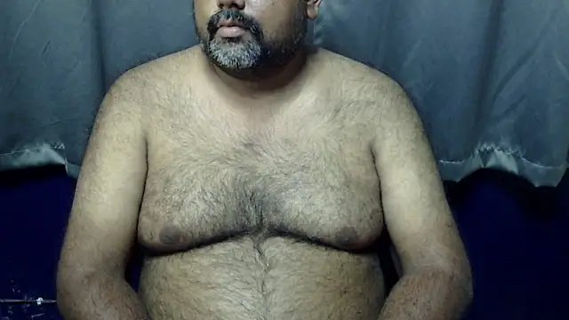 Snapshot of hairysubcub_70 chatting on 05-12-26, 07:16 hairysubcub 70 online show from 05-12-26, 07:16
