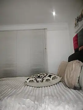 Snapshot of sexyTHANDO chatting on 02-27-25, 09:14 sexyTHANDO online show from 02-27-25, 09:14