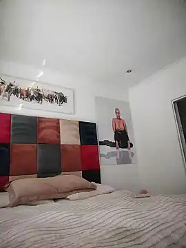 Snapshot of sexyTHANDO chatting on 03-08-25, 09:06 sexyTHANDO online show from 03-08-25, 09:06