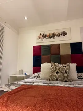 Snapshot of sexyTHANDO chatting on 09-24-25, 08:12 sexyTHANDO online show from 09-24-25, 08:12