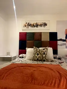 Snapshot of sexyTHANDO chatting on 09-27-25, 11:10 sexyTHANDO online show from 09-27-25, 11:10