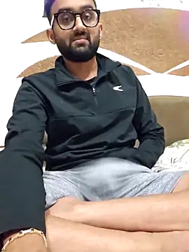 love4shownude online show from 02-18-26, 06:37