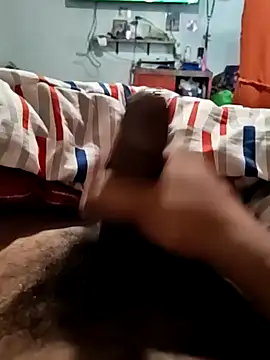 Gerardo31017 online show from 11-07-25, 02:50