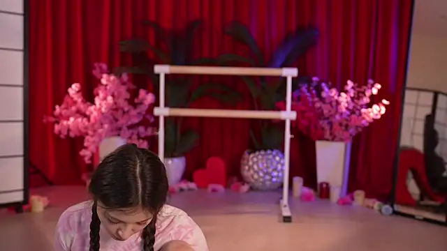 KittyCaitlin online show from 03-22-25, 07:53