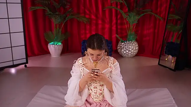 KittyCaitlin online show from 10-15-25, 05:24