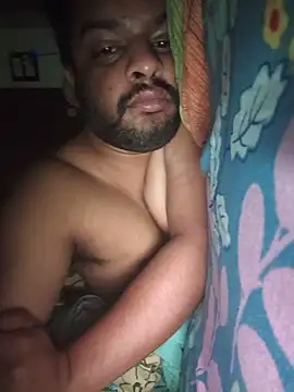 Snapshot of yashu9 chatting on 06-18-26, 12:31 yashu9 online show from 06-18-26, 12:31