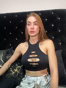 SofiaCarter online show from 12-18-24, 04:17