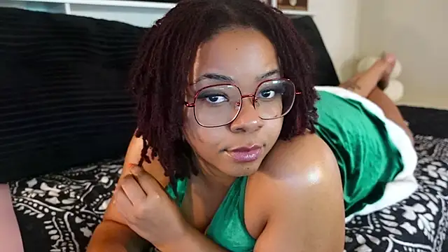 -khayaparker online show from 10-31-25, 04:08