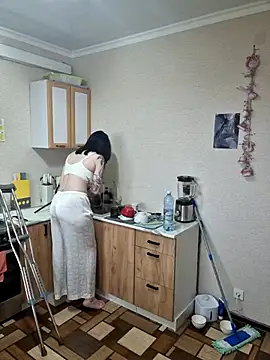 LazyTanukii online show from 03-27-26, 06:30