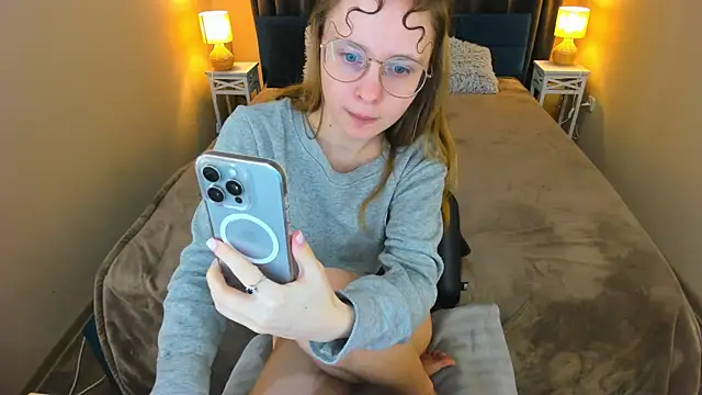 CharmedDoll online show from 04-22-26, 12:39