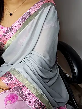 aliyaah singh online show from 12-20-25, 06:37