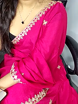 aliyaah singh online show from 04-15-26, 06:15