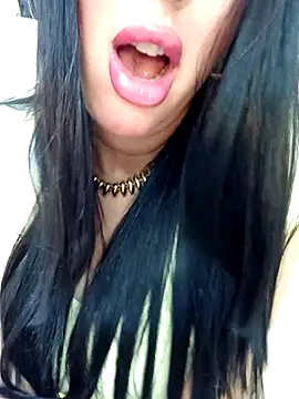 Queen sousou online show from 11-07-25, 09:15