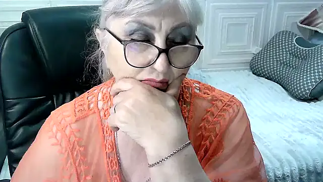 LolkaAlyss online show from 04-15-26, 07:58