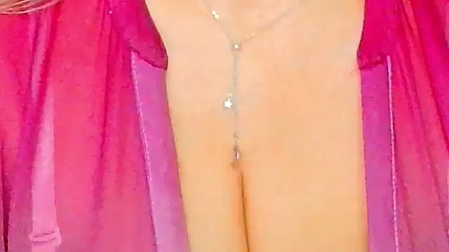 Snapshot of Tyana40 chatting on 02-12-25, 08:49 Tyana40 online show from 02-12-25, 08:49