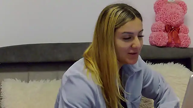 NicolePlay online show from 03-30-26, 06:36