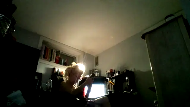 XTRAHORNYONE online show from 02-15-26, 03:58