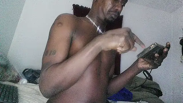 RinsingWood84 online show from 02-02-25, 08:24