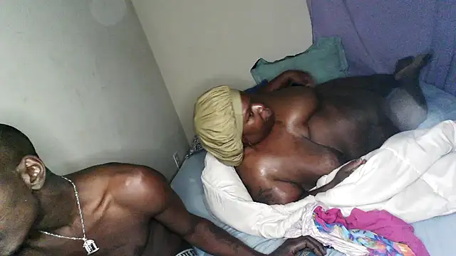 RinsingWood84 online show from 01-18-26, 03:54