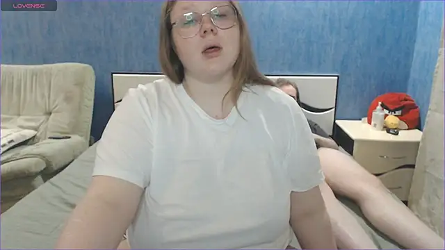 Snapshot of Touch_me_more_please chatting on 03-11-25, 02:51 Touch me more please online show from 03-11-25, 02:51