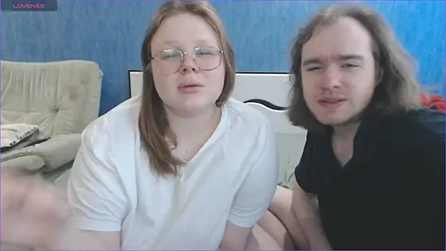 Snapshot of Touch_me_more_please chatting on 03-19-25, 12:12 Touch me more please online show from 03-19-25, 12:12