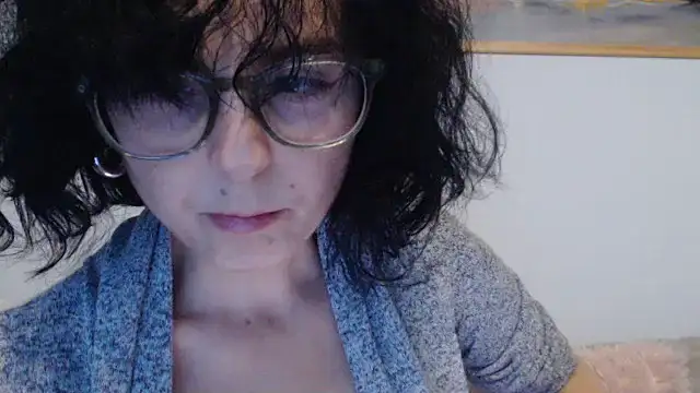 cleophee online show from 11-16-25, 07:58