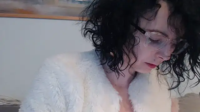 Snapshot of cleophee chatting on 02-01-26, 07:51 cleophee online show from 02-01-26, 07:51