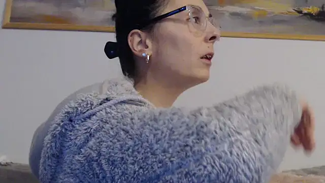 Snapshot of cleophee chatting on 02-14-26, 07:27 cleophee online show from 02-14-26, 07:27